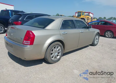 2008 Chrysler 300C Hemi from USA, damaged, VIN 2C3KA63H28H313105